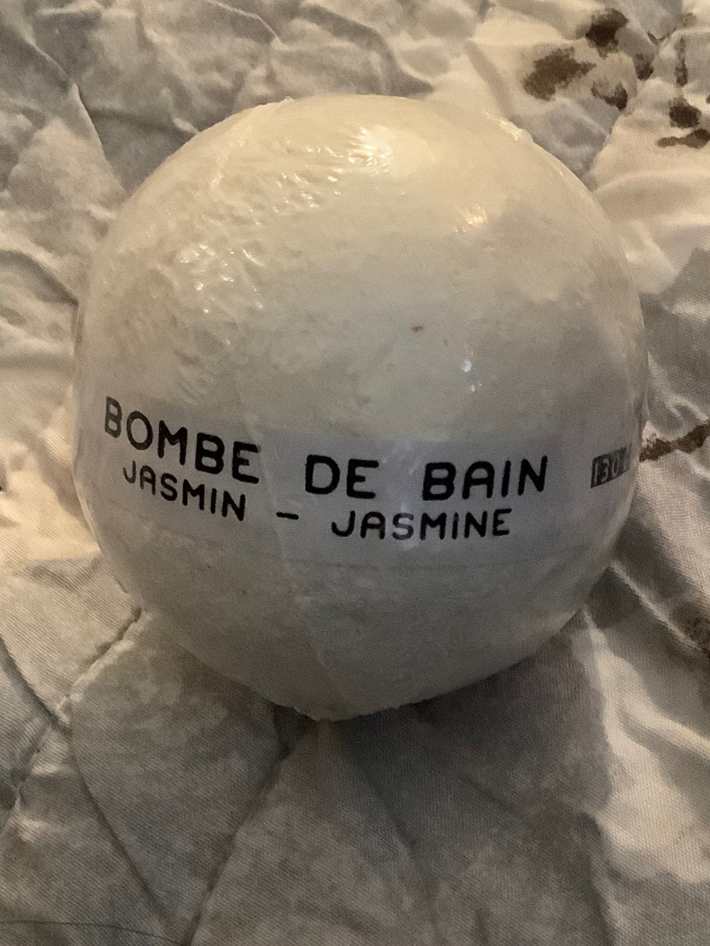 FREE with Purchase Jasmin Bath Bomb